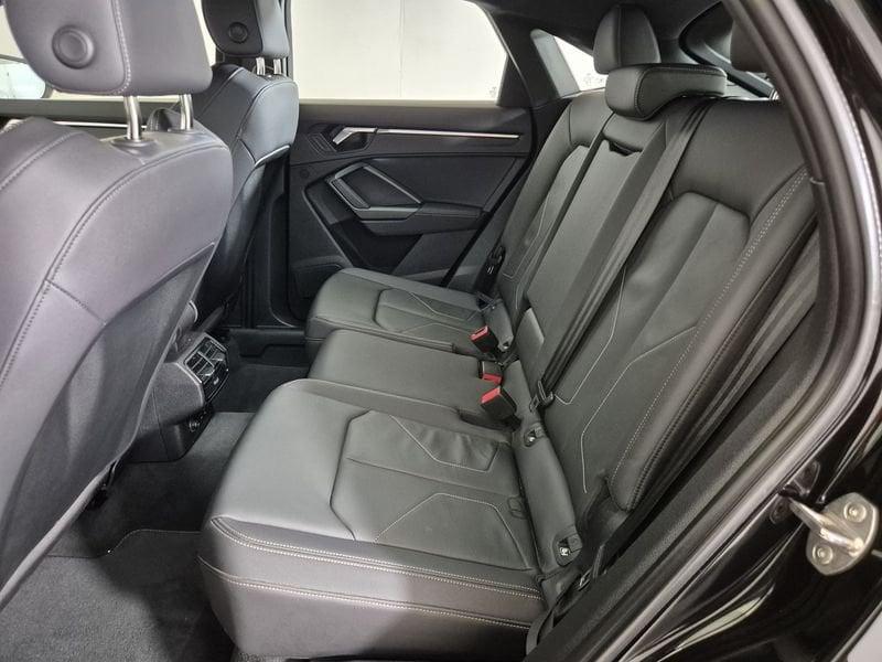 Audi Q3 I 2019 Sportback Diesel Sportback 40 2.0 tdi S line edition quattro 200