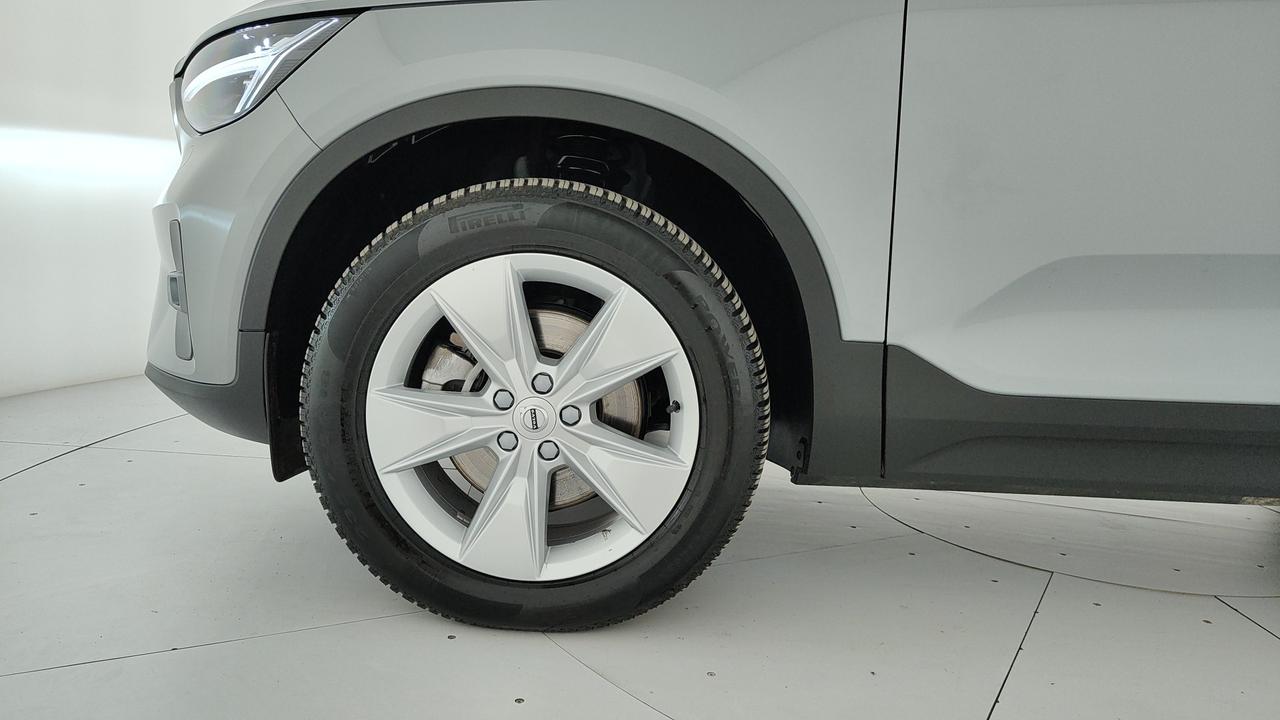 VOLVO XC40 2.0 b3 Core auto