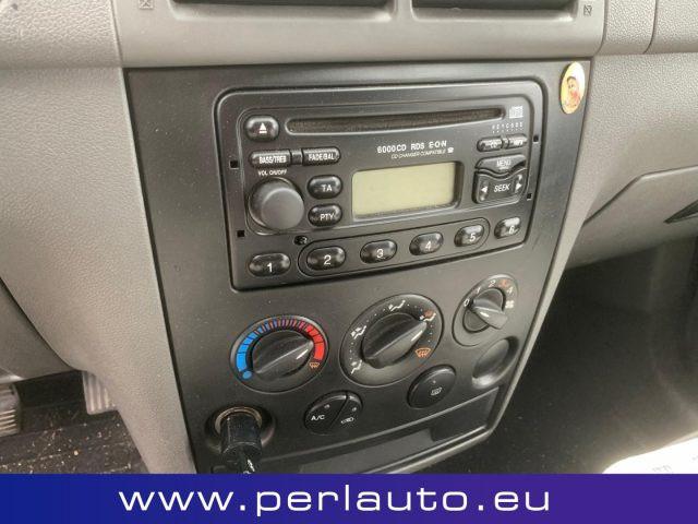 FORD Tourneo Connect 200S 1.8 TDCi CAMPER