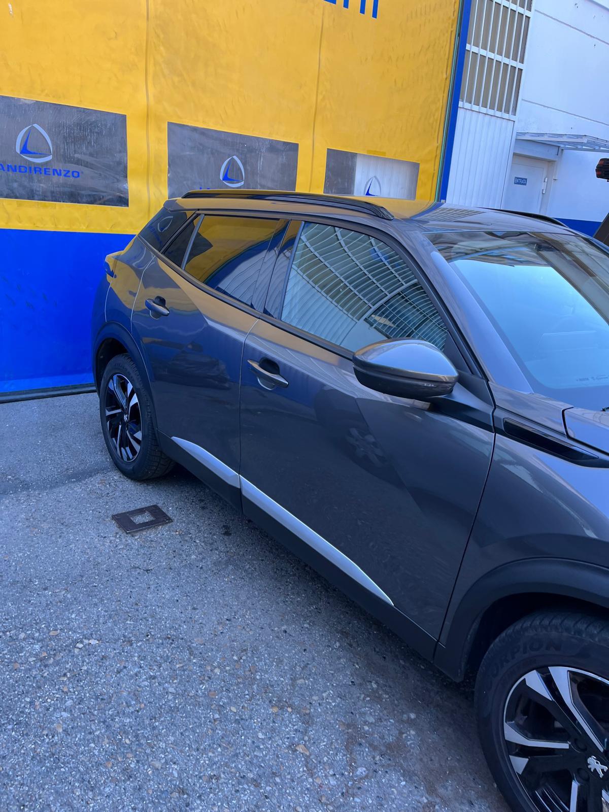 Peugeot 2008 PureTech 100 S&S Allure Pack