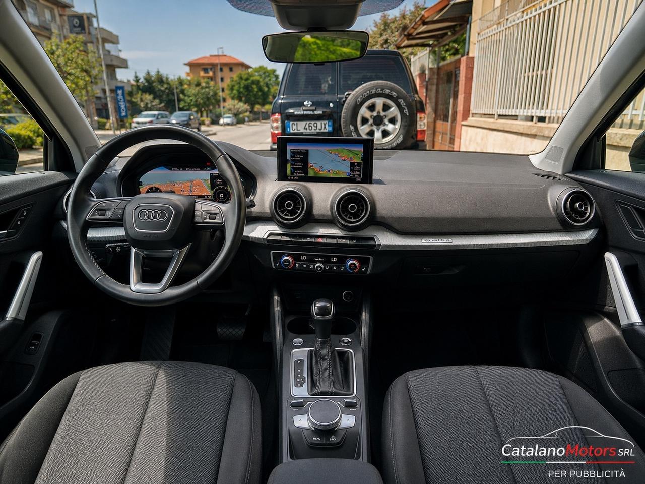 Audi Q2 35 TDI quattro S tronic Business