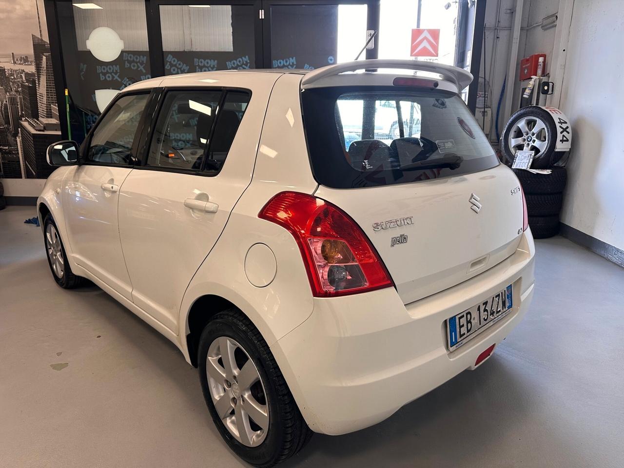 SUZUKI SWIFT 1.3 4X4 BENZINA 5 PORTE