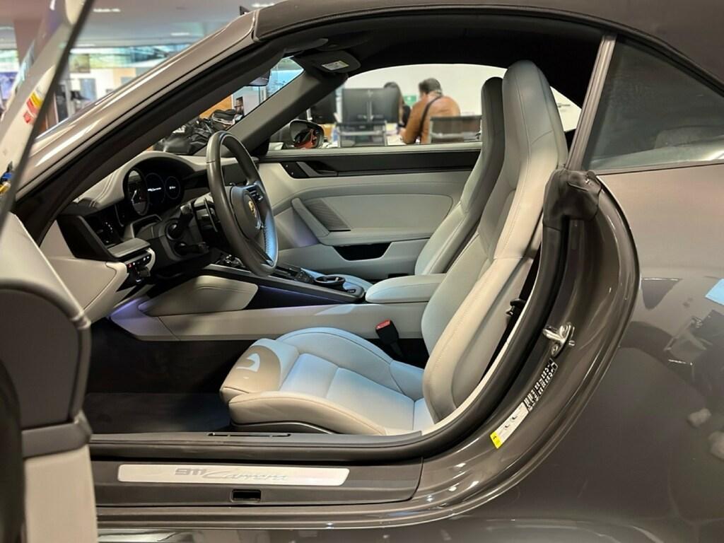 Porsche 911 Cabrio 3.0 Carrera PDK