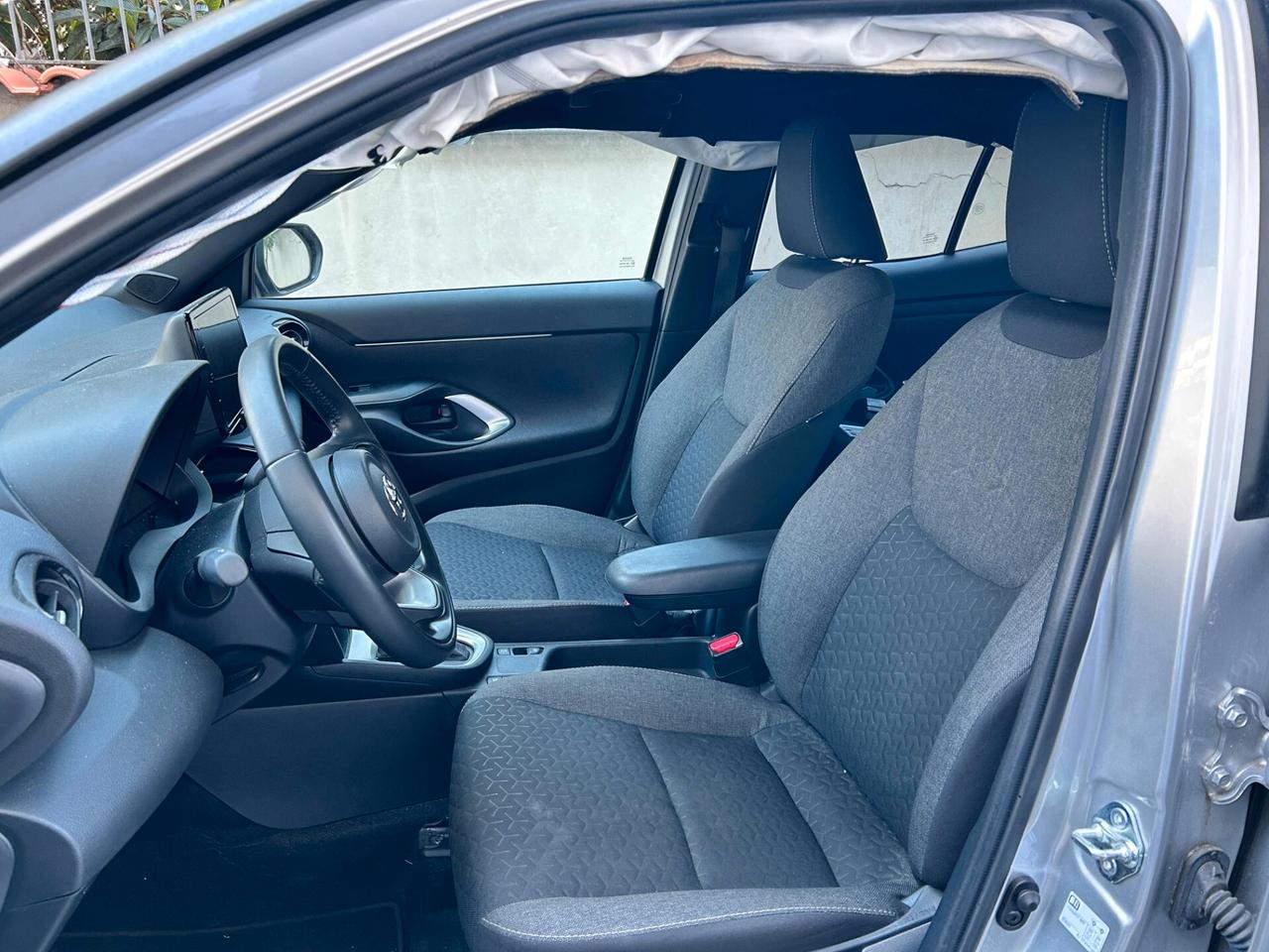 Toyota Yaris Cross 1.5 Hybrid 92CV - 2024 Incidentata