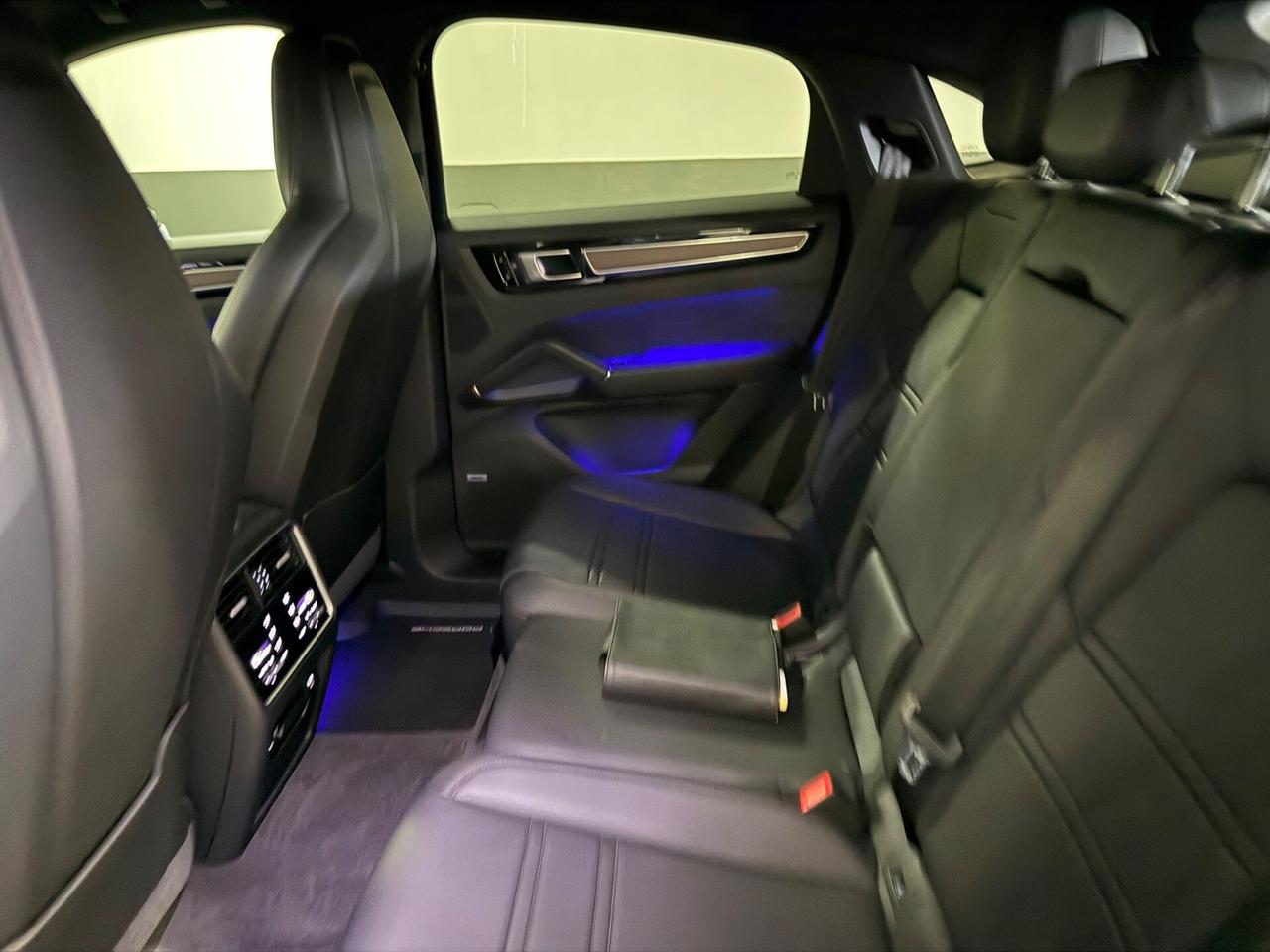 Porsche Cayenne Coupé 3.0 V6 E-Hybrid
