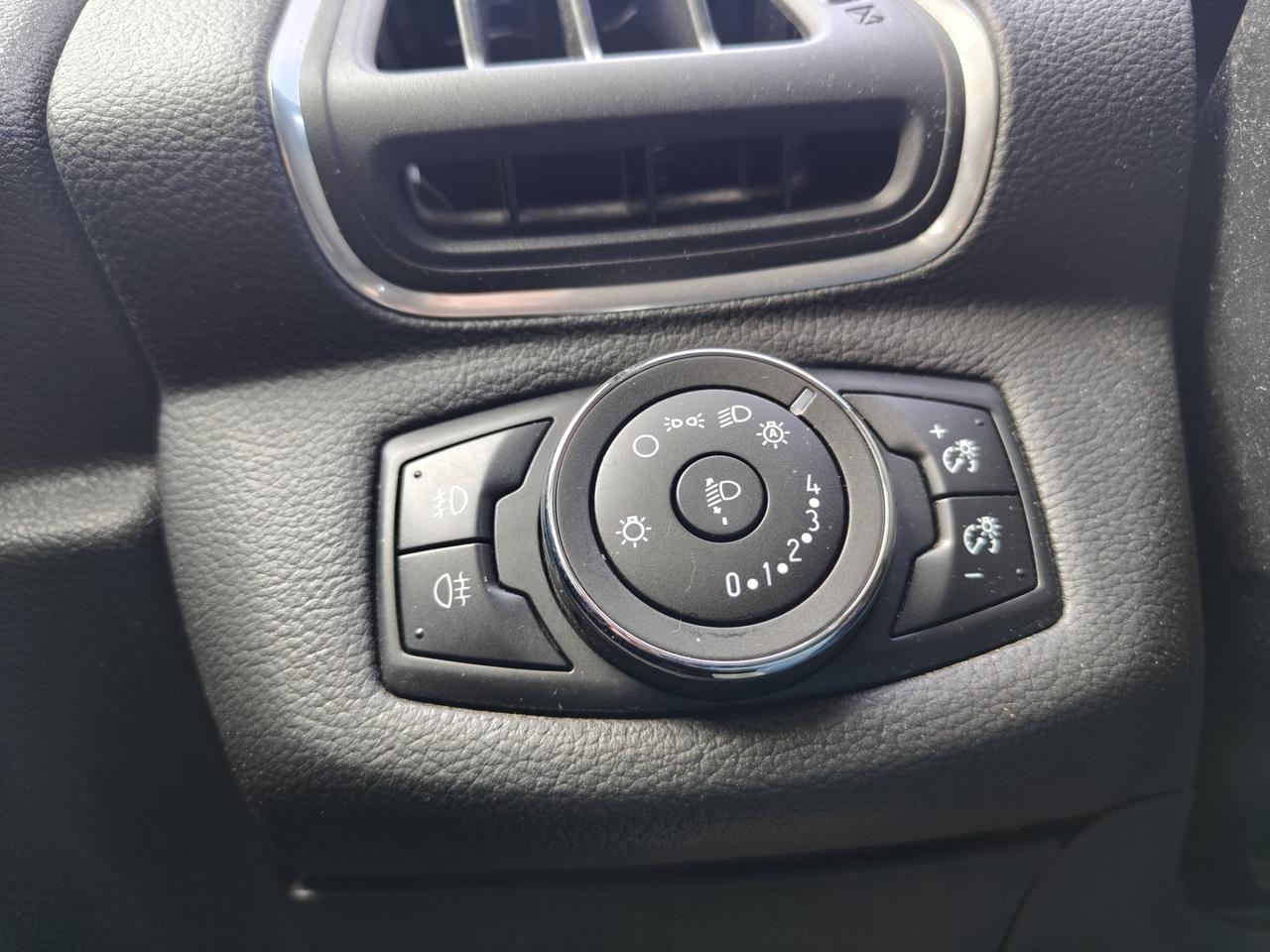 Ford B-Max 1.6 TDCi 95CV Titanium
