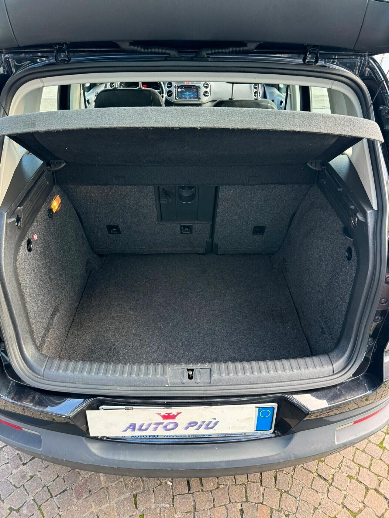 Volkswagen Tiguan 2.0 16V TDI DPF Sport & Style 240.000 KM