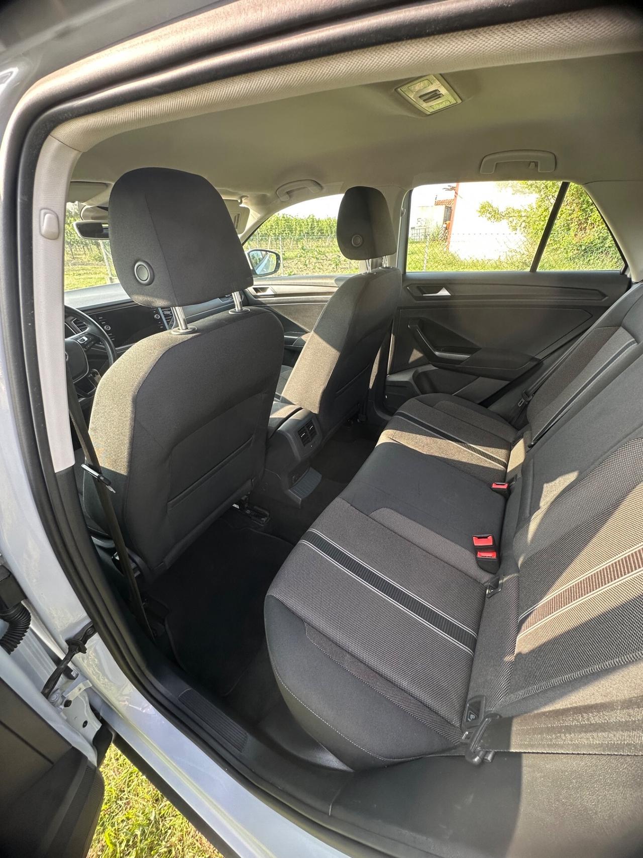 Volkswagen T-Roc 2.0 TDI SCR 150 CV DSG Business BlueMotion Technology