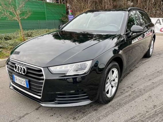 Audi A4 Avant 2.0 tdi 150cv s-tronic