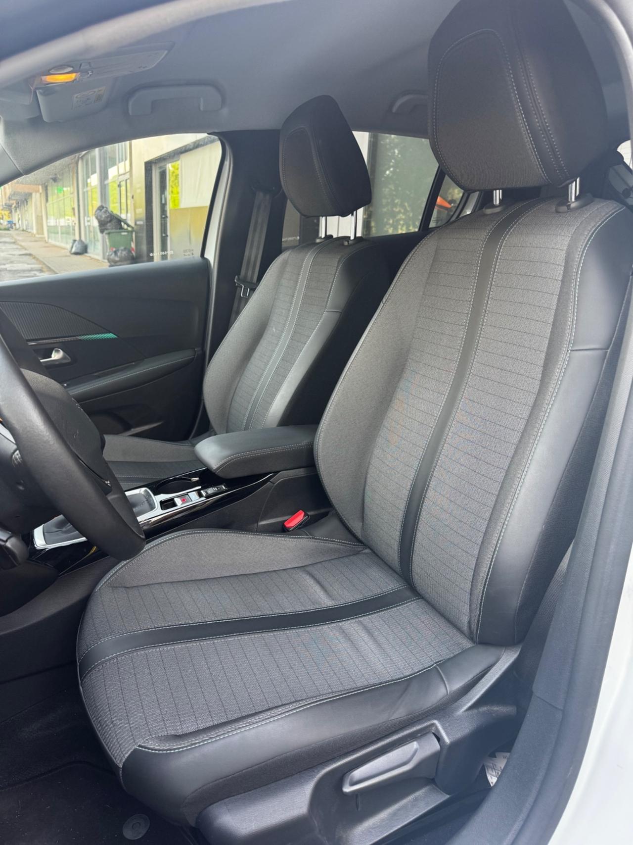 Peugeot 208 PureTech 100 Stop&Start 5 porte Allure Pack