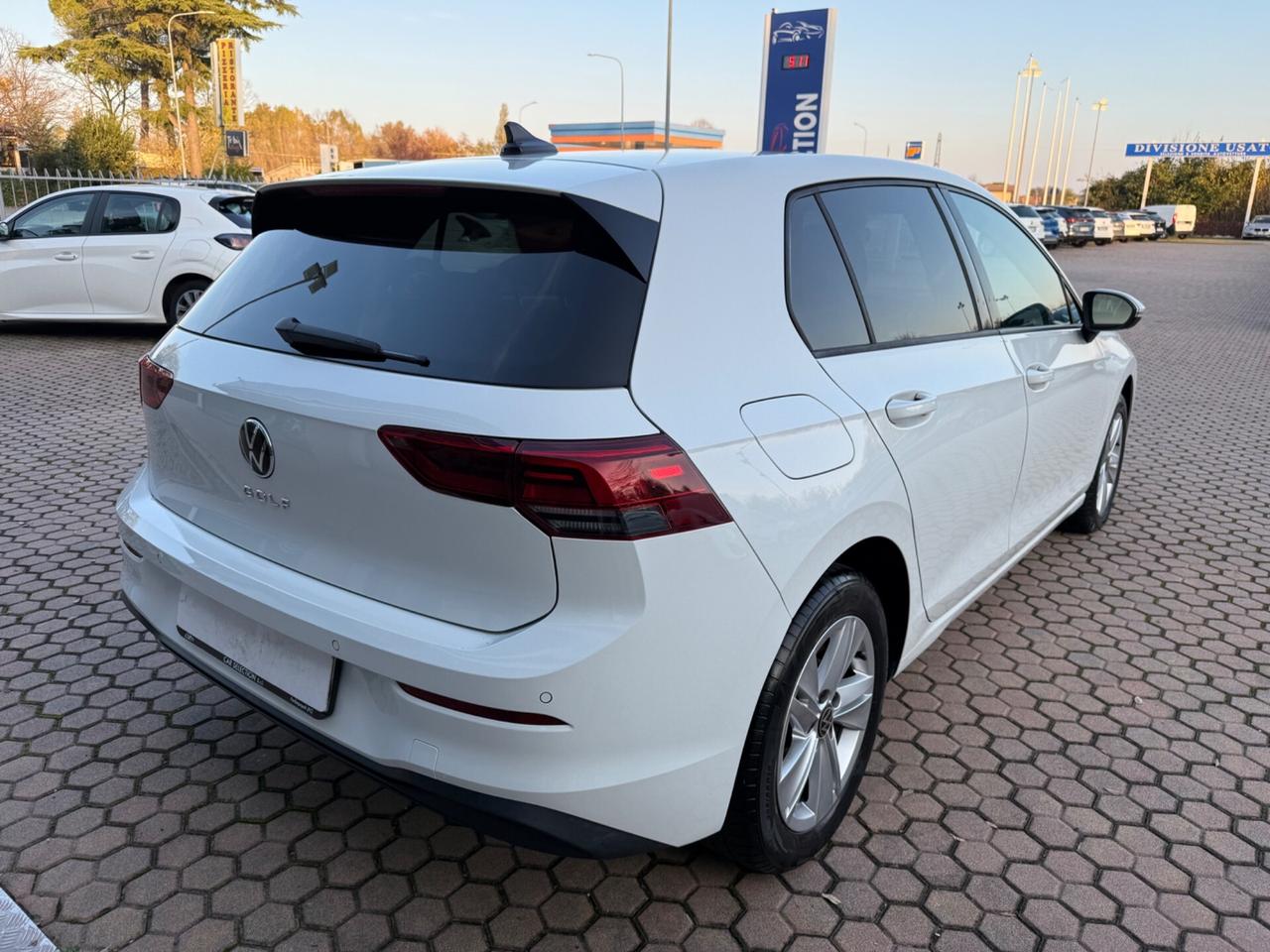 Volkswagen Golf 1.0 TSI EVO Life OK NEOPATENTATI