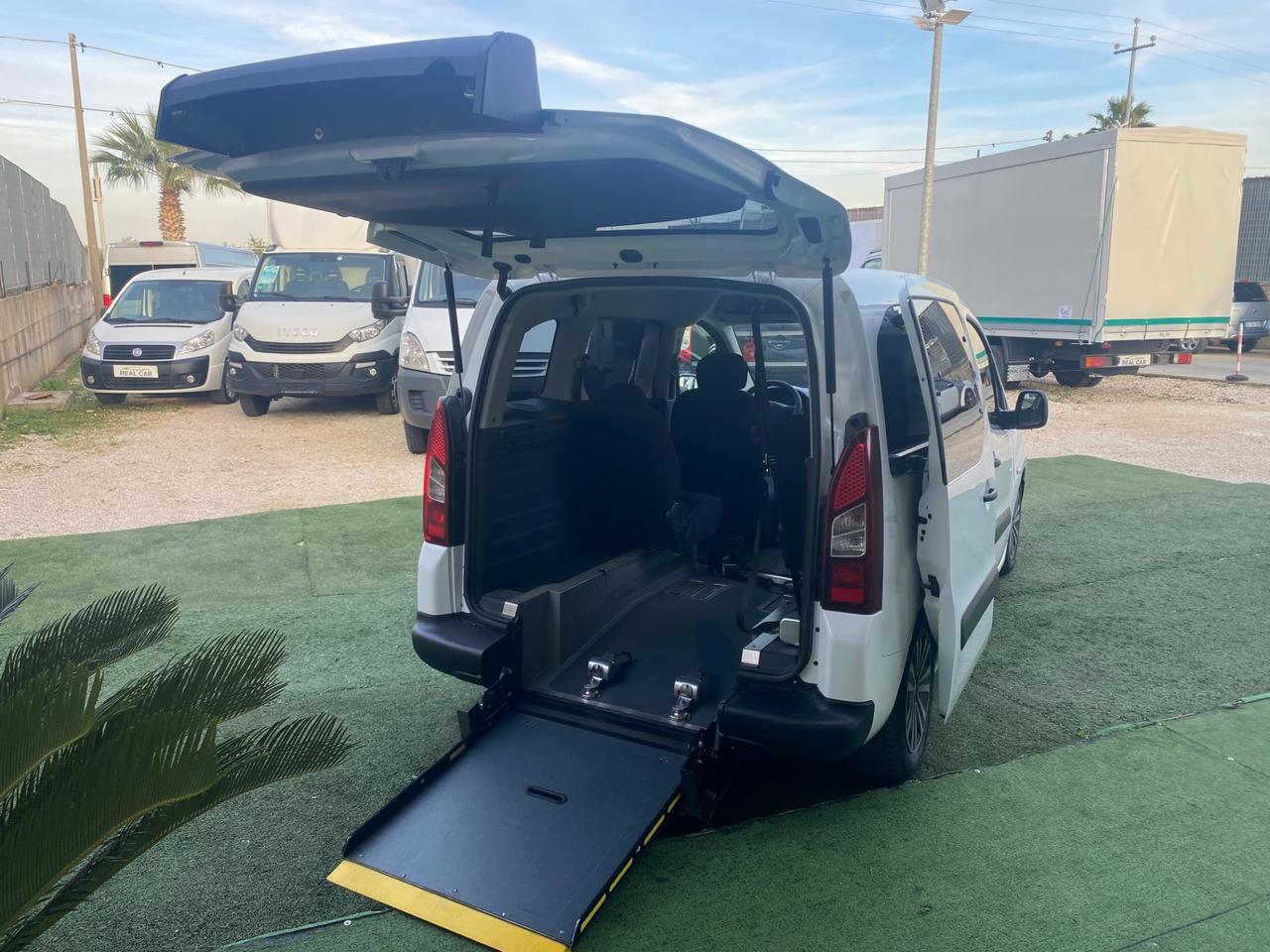 Peugeot Partner 1.6 HDI Pedana Disabile 2015