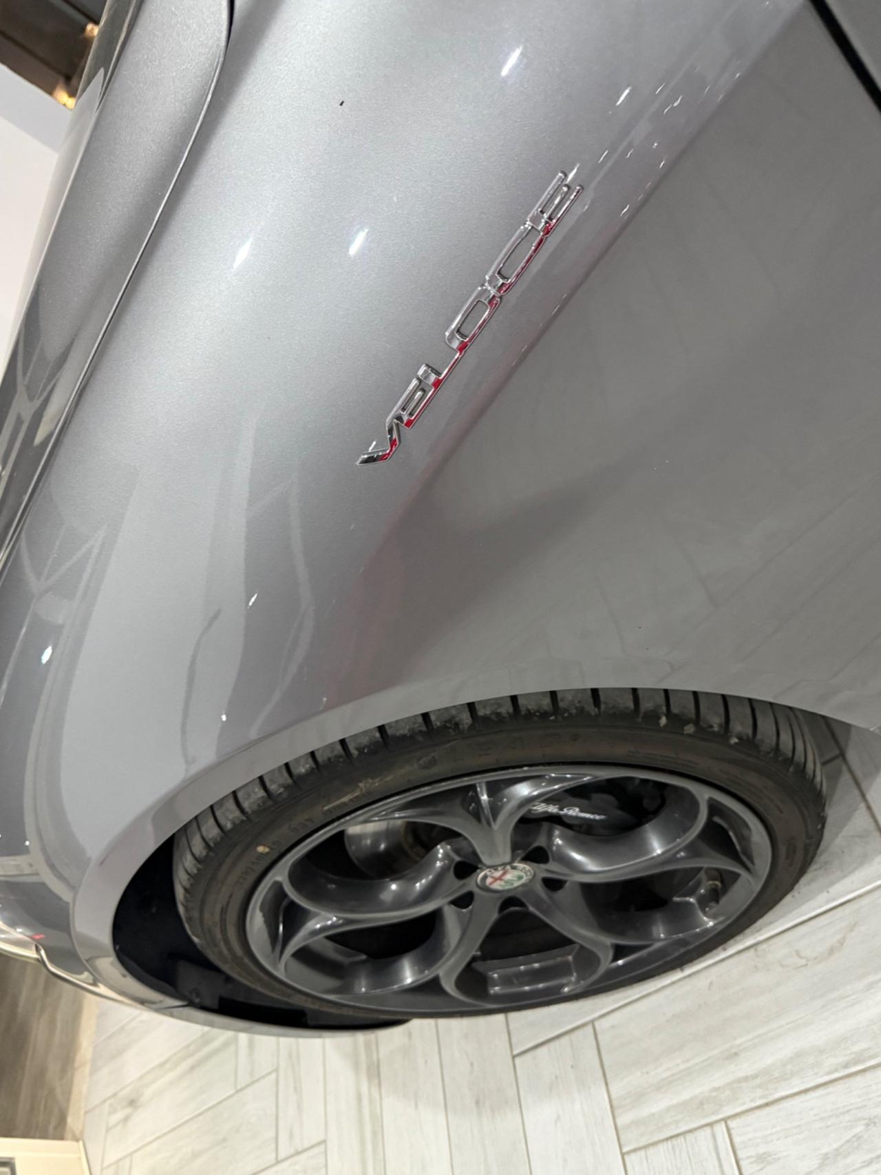 Alfa Romeo Giulia 2.2TurboD210CV Q4 VELOCE IPERFULL2018
