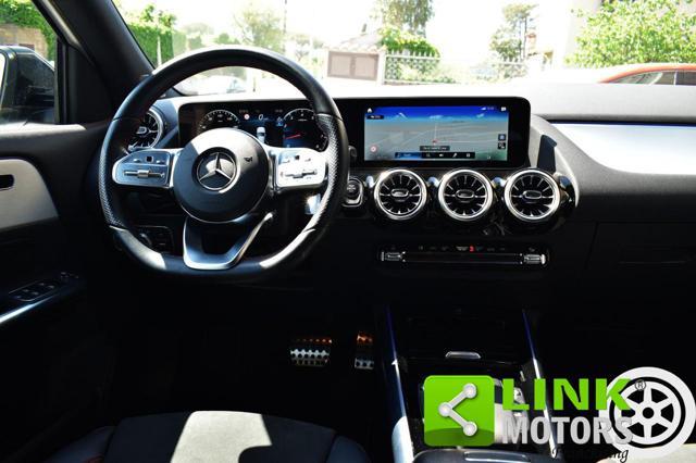 MERCEDES-BENZ GLA 200 Automatic Premium