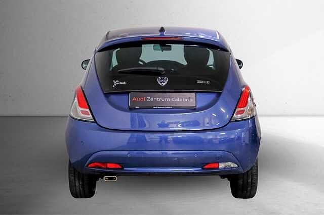 Lancia Ypsilon 1.0 FireFly 5 porte S&S Hybrid Ecochic Gold