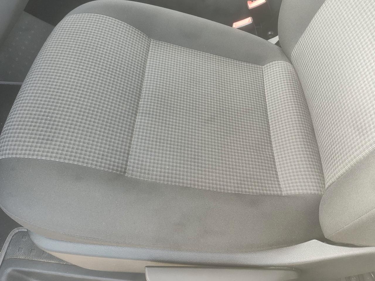 Volkswagen Transporter 2.0 TDI 110CV PC Kombi Business