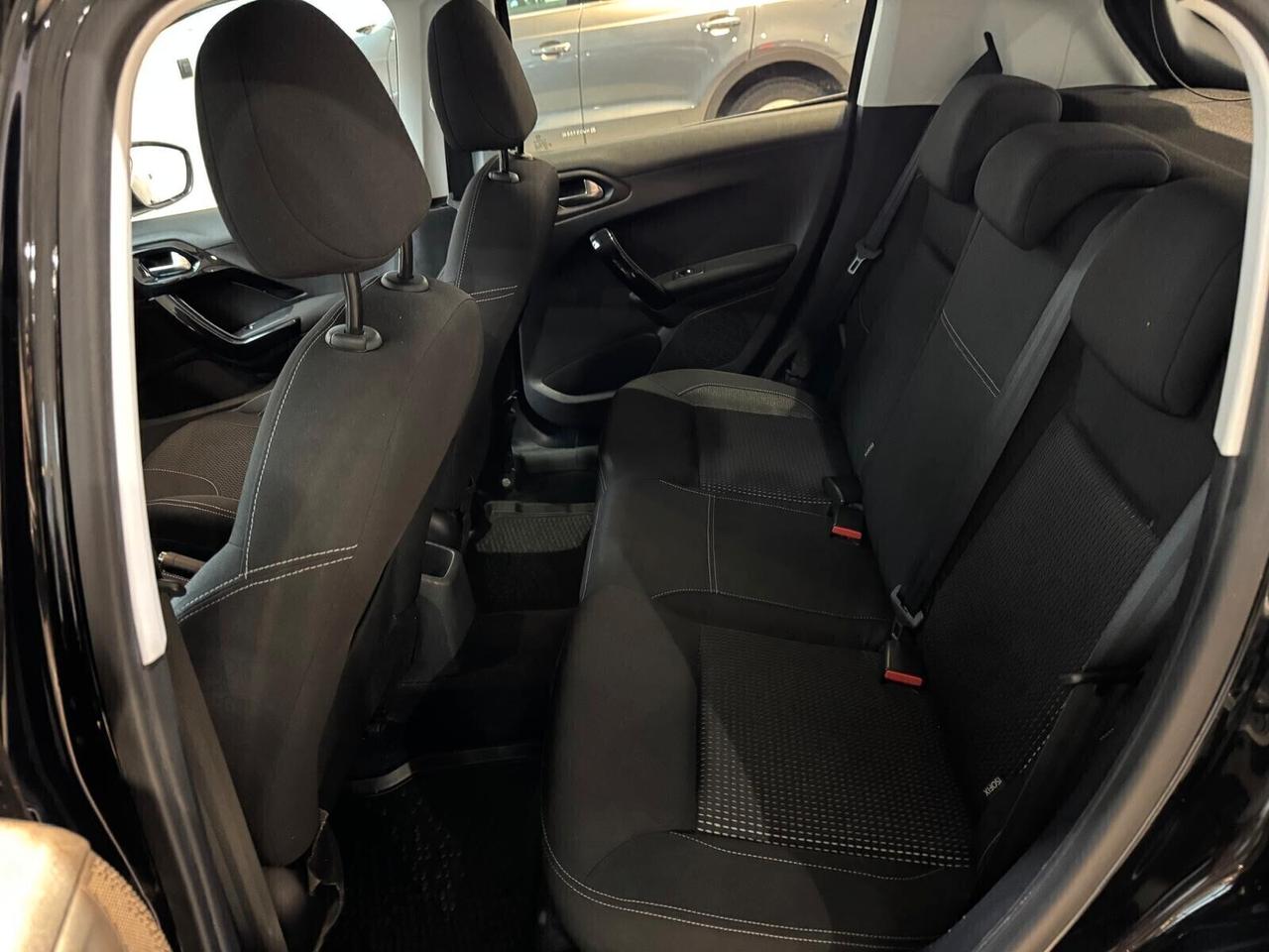 Peugeot 208 PureTech Turbo 110 EAT6 S&S 5 porte Allure