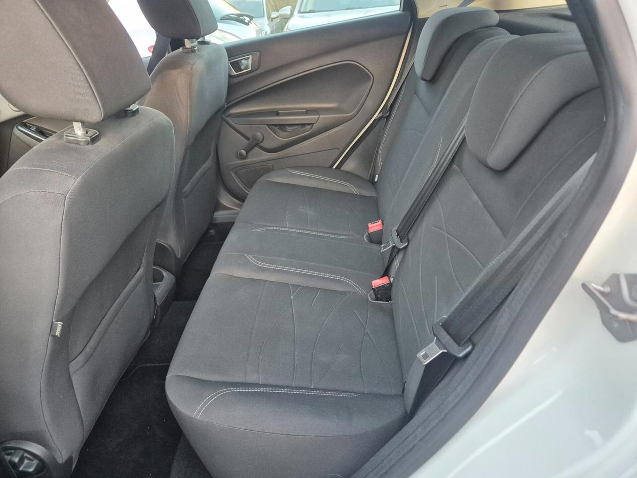 Ford Fiesta 1.4 5 porte Bz.- GPL Business