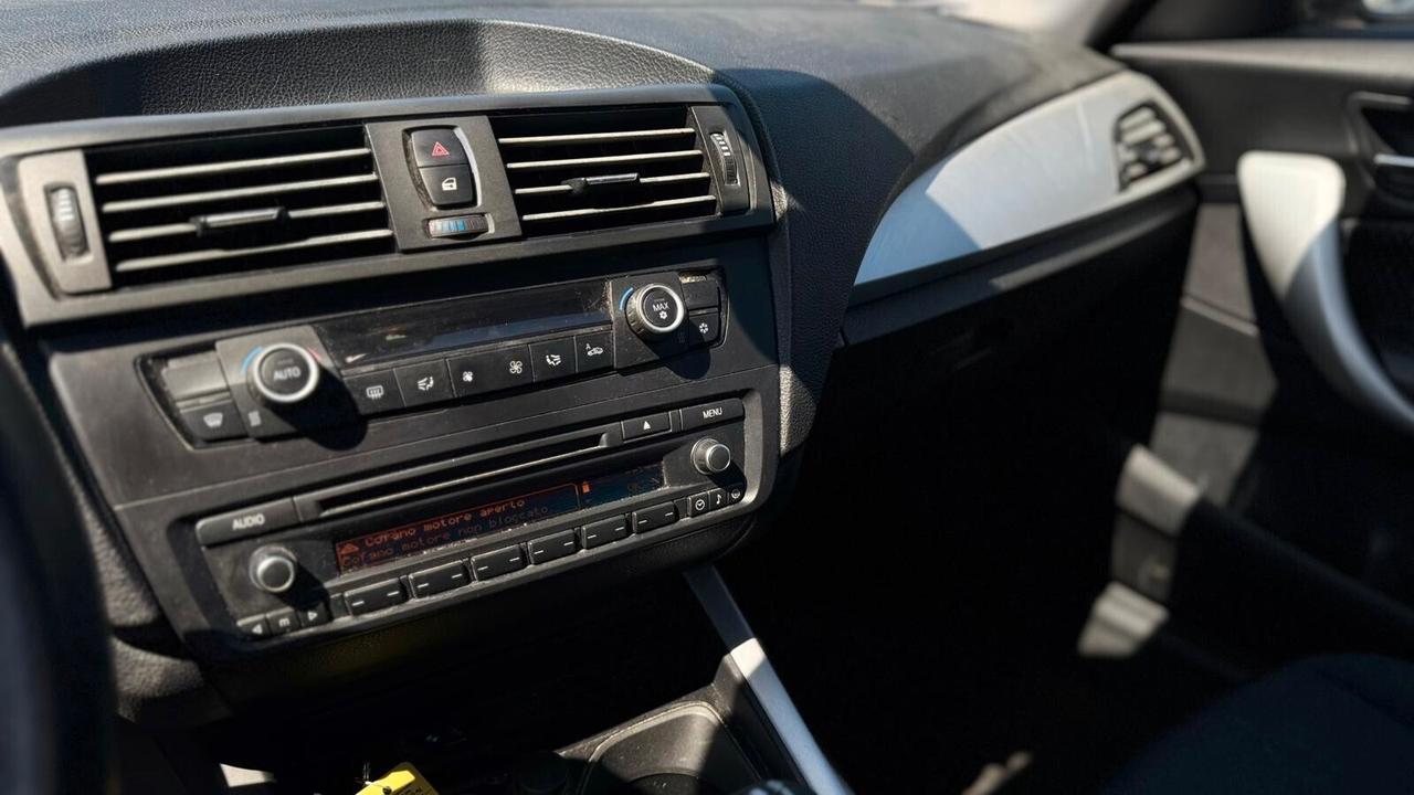Bmw 116D 2.0 DIESEL 2012