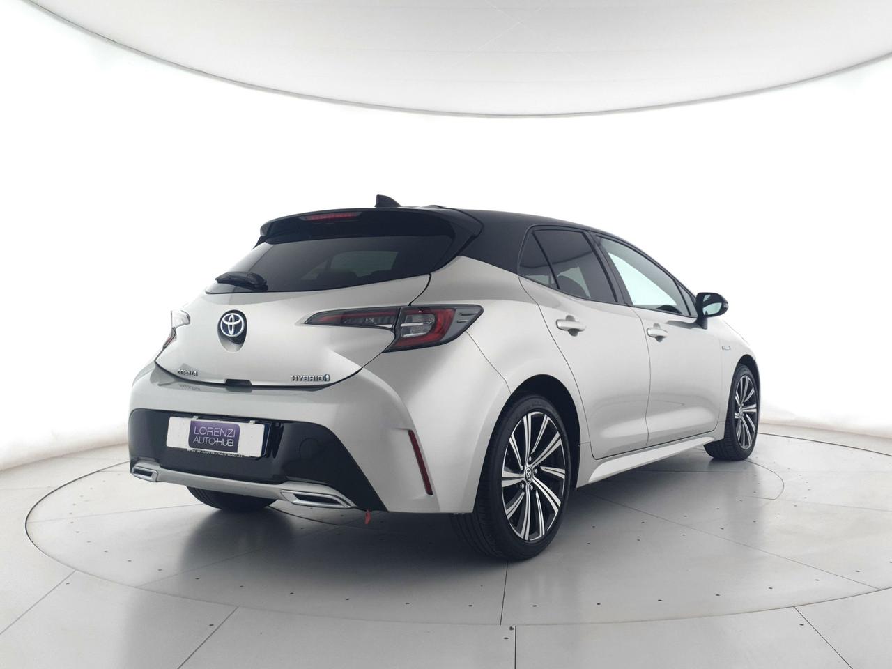 TOYOTA Corolla 2.0h Style cvt CAMERA+ACC+LED+C17"
