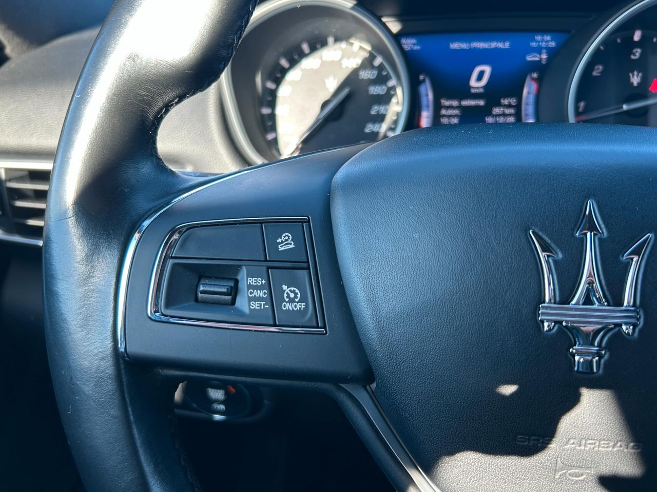 Maserati Levante 3.0 V6 275cv auto my19