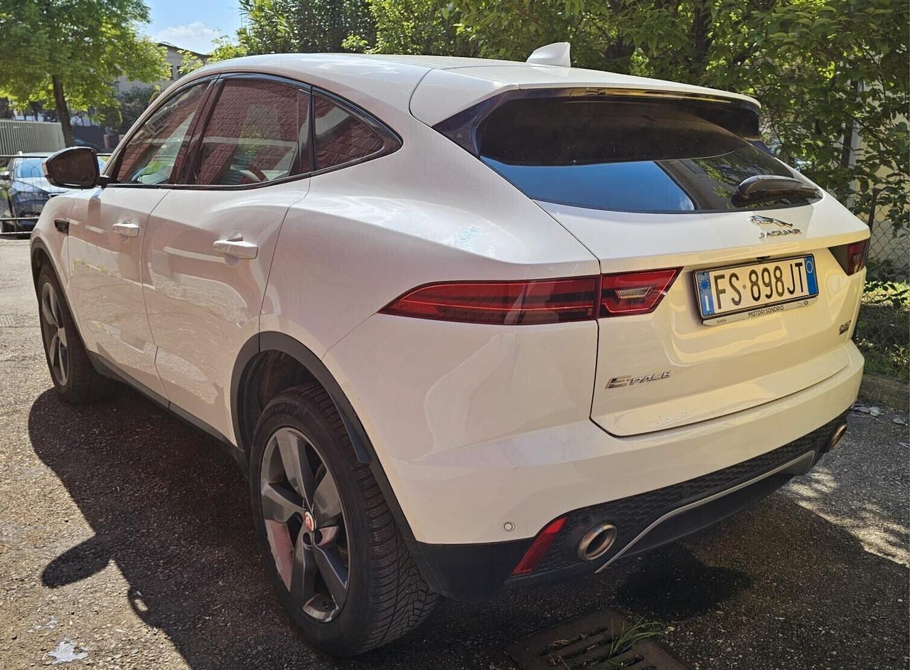 Jaguar E-Pace 2.0D 150 CV AWD aut. R-Dynamic