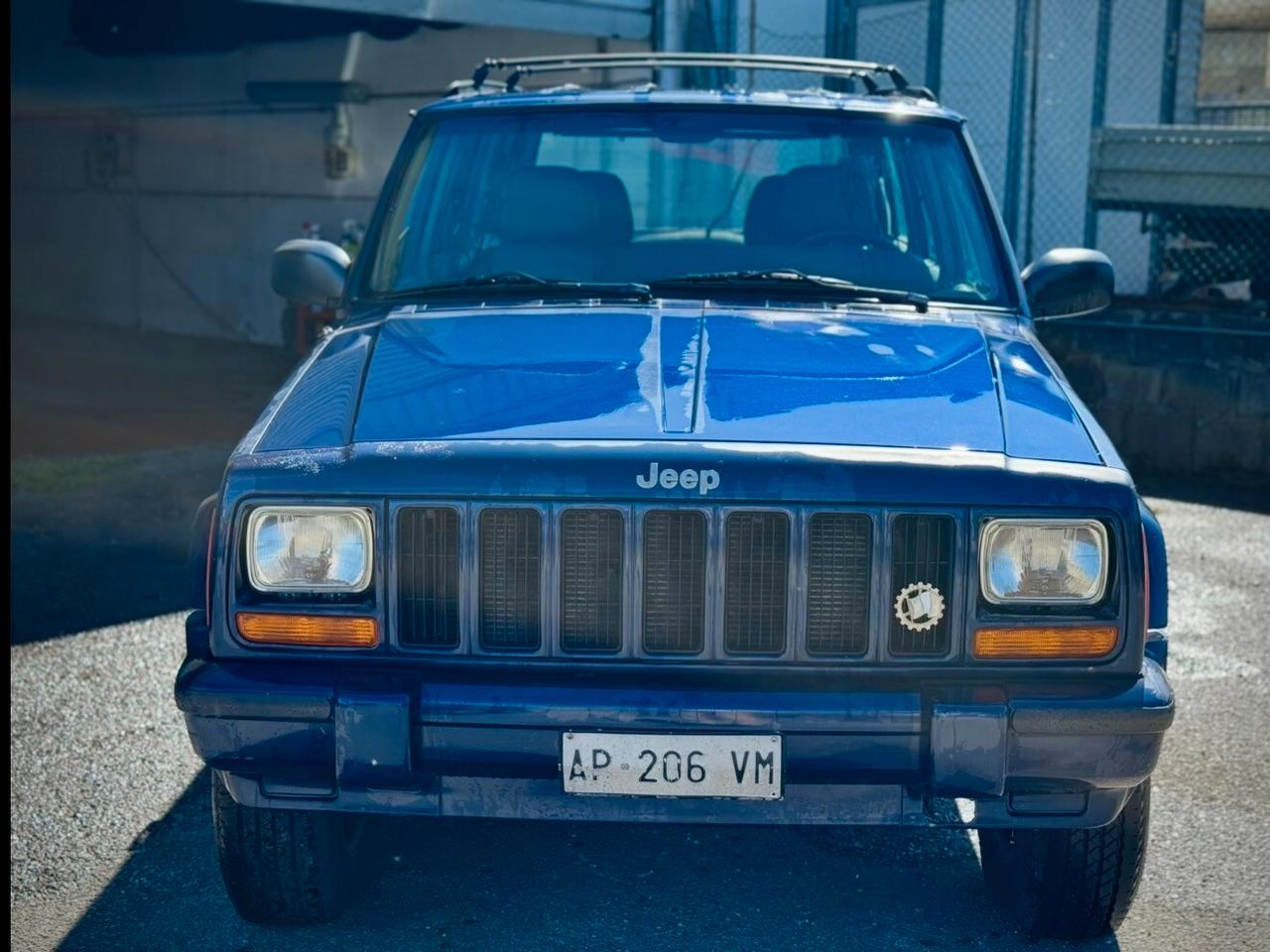 Jeep Cherokee 2.5 TD 5 porte Command-Trac Sport 1997