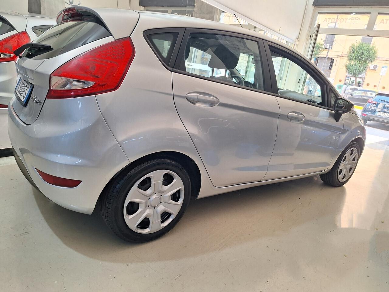 Ford Fiesta 1.2 GPL 82CV 5Porte Titanium