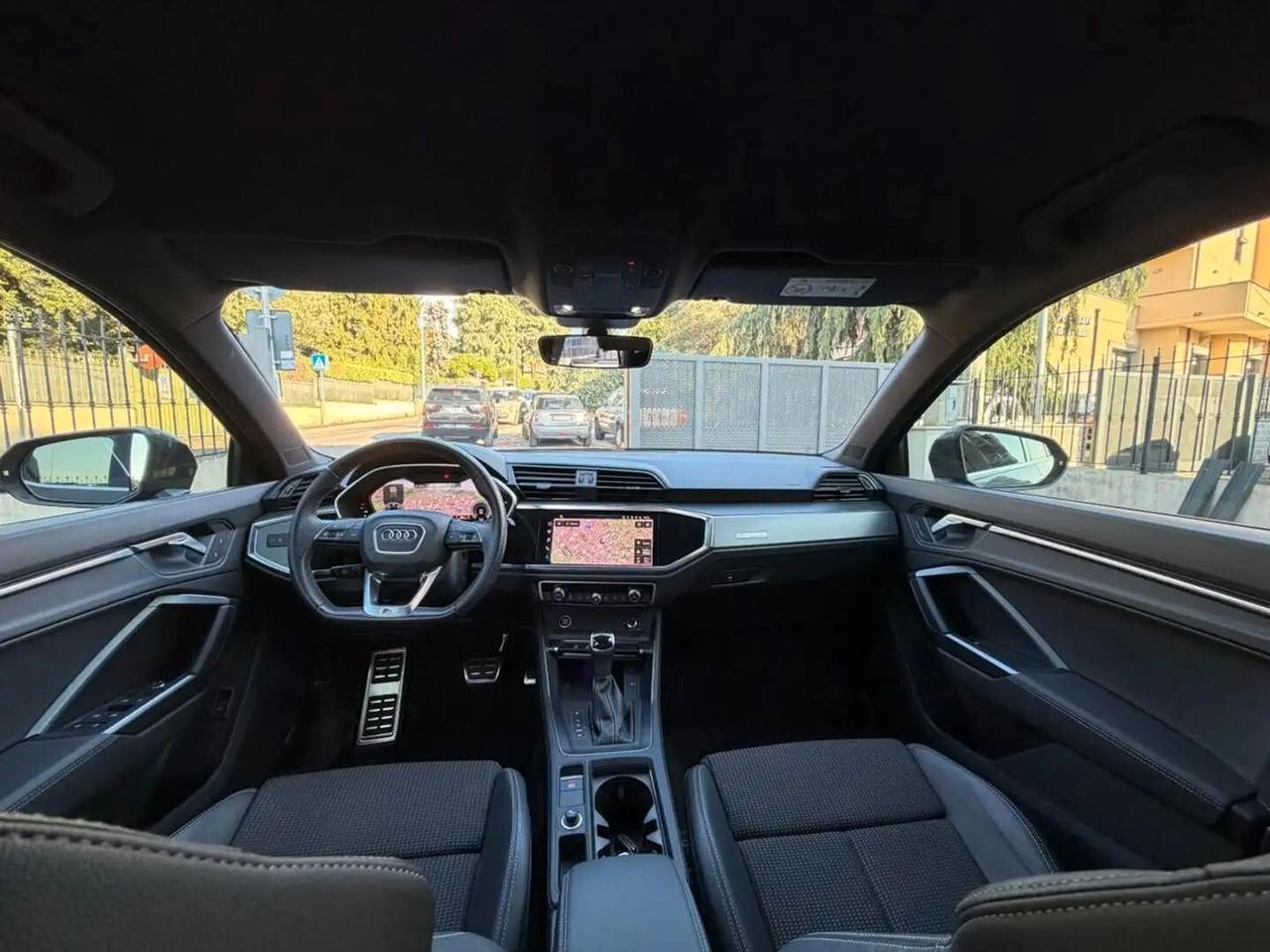 Audi Q3 SPB 35 TDI S tronic line edition GRANZIA UFFICIALE AUDI GENNAIO 2027 + 12 MESI GARANZIA NOSTRA