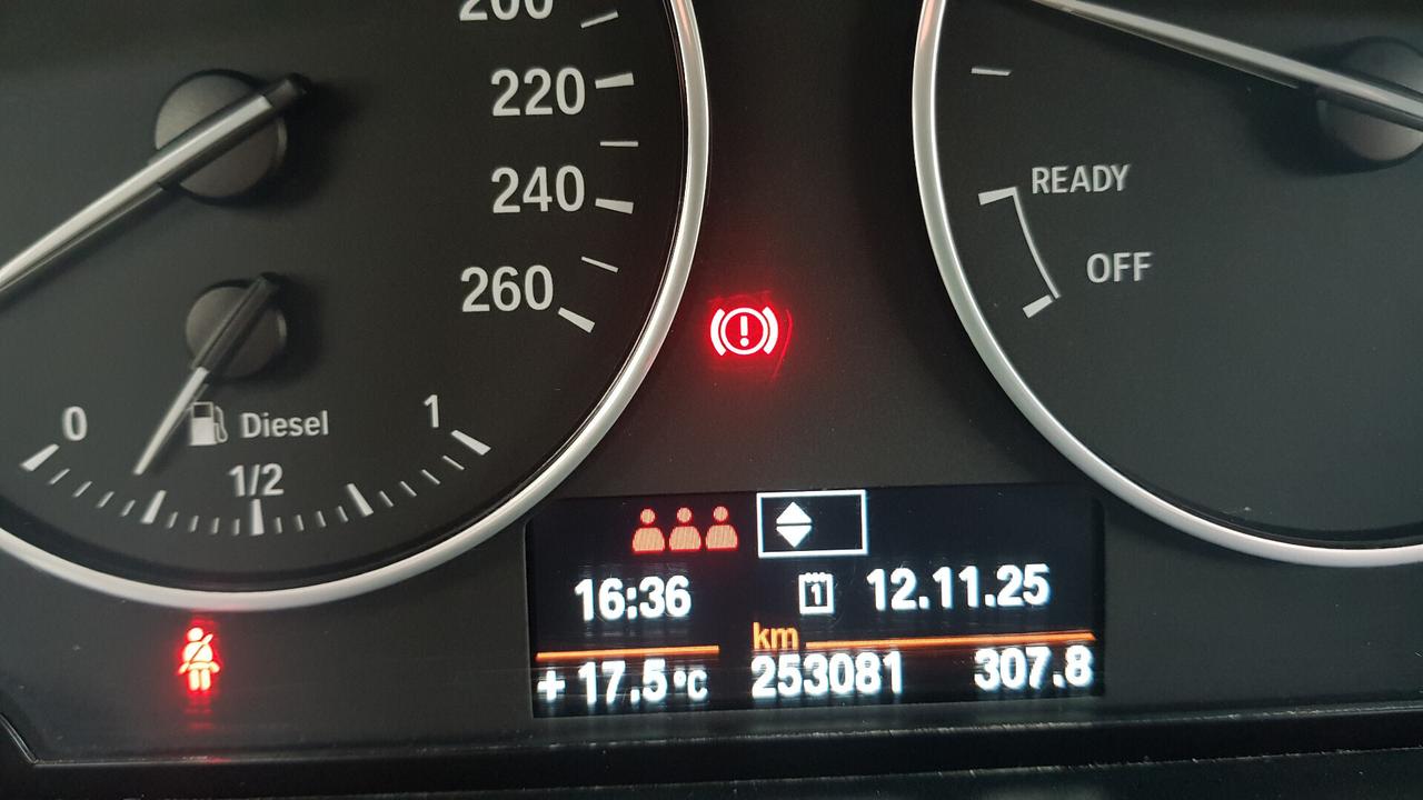 BMW 116 D 5P UNIQUE MOTORE 90.000 KM 10/2014