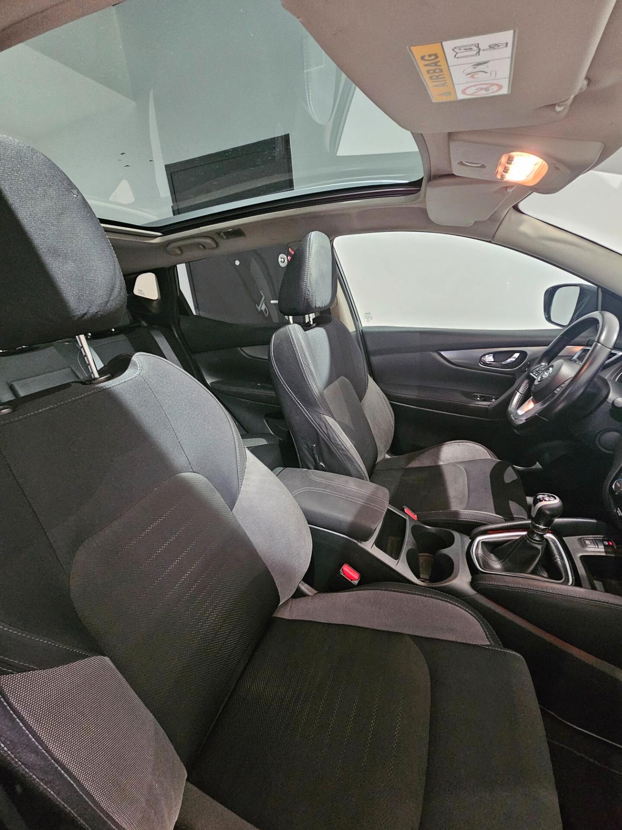Nissan Qashqai 1.5 dCi N-Connecta