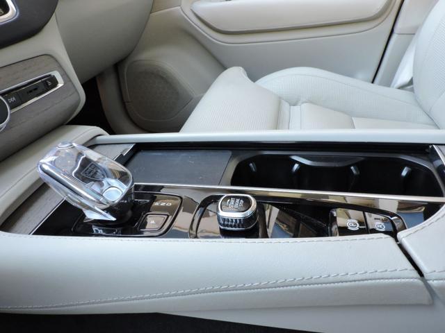 VOLVO XC90 B5 (d) AWD automatico 7 posti Ultimate Bright
