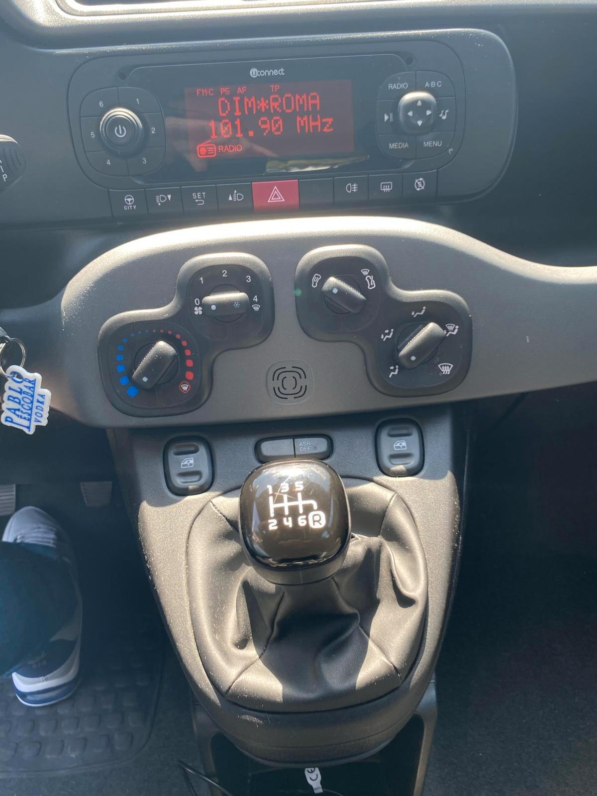 Fiat Panda 1.0 FireFly S&S Hybrid City Cross