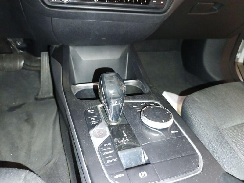 BMW Serie 1 116d 5p automatica