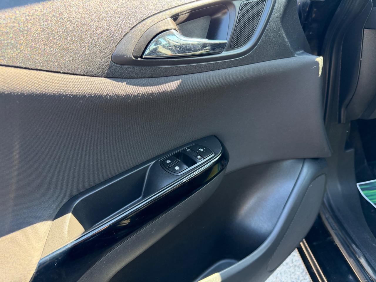 Opel Corsa 1.4 90CV GPL Tech 5 porte Innovation