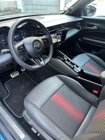 Alfa Romeo Junior 1.2 Hybrid Speciale 145cv edct6 + Matrix + Ricarica Wireless
