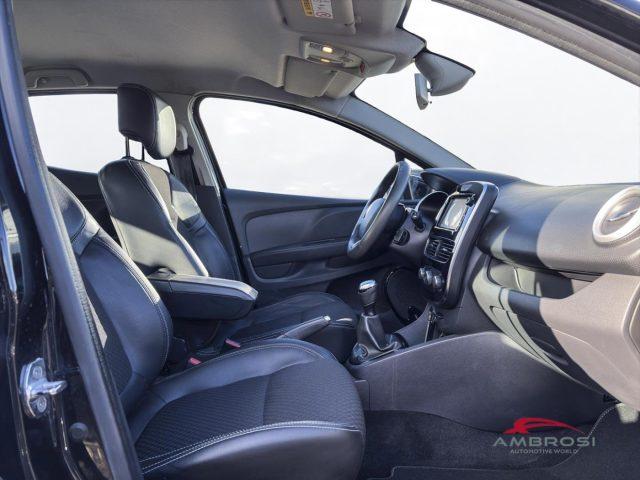 RENAULT Clio dCi 8V 90 CV Start&Stop 5 porte Energy Duel