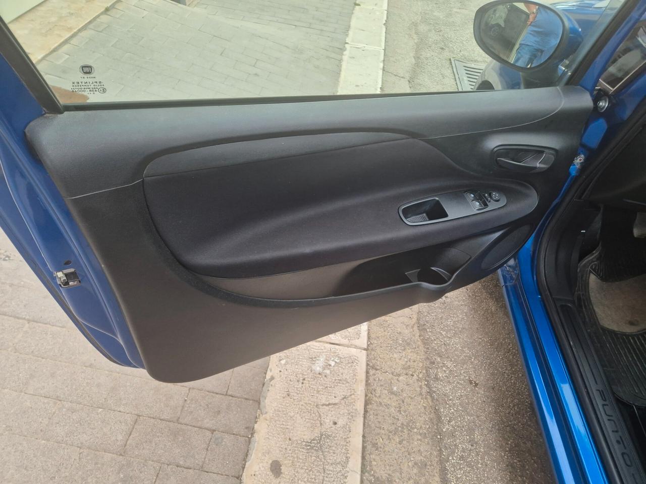 FIAT PUNTO EVO ANNO 2011 1.2 70 CV SOLI KM 80000 CERTIF