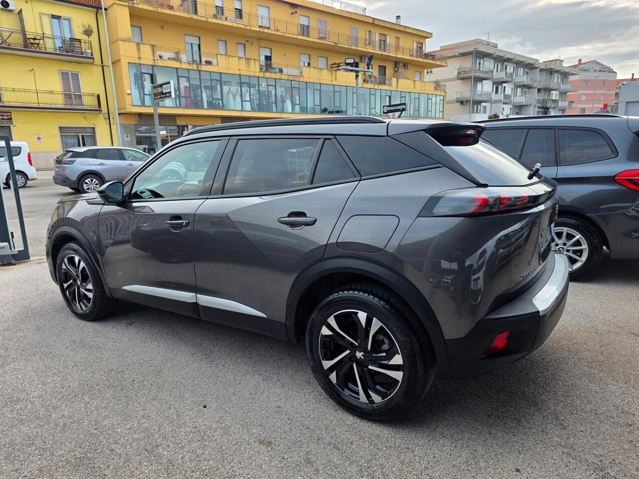Peugeot 2008 BlueHDi 130 S&S EAT8 Allure Pack
