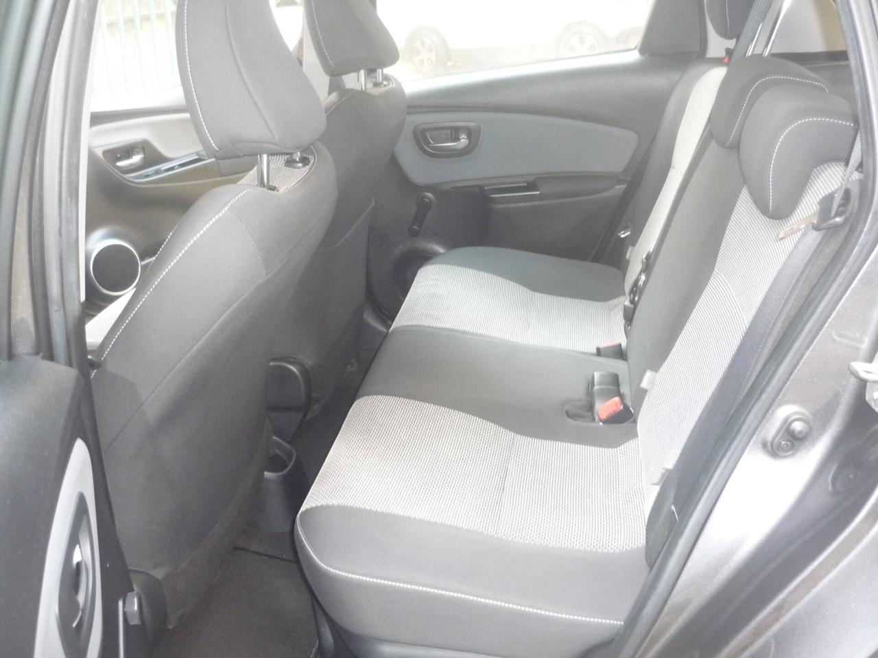 Toyota Yaris 1.5 Hybrid 5 porte Active