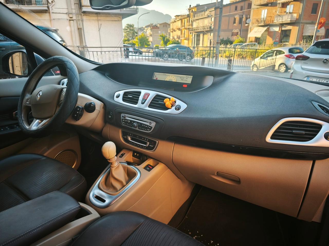 Renault Scenic Grand Scénic 7 Posti 1.9 dCi anche Noleggio