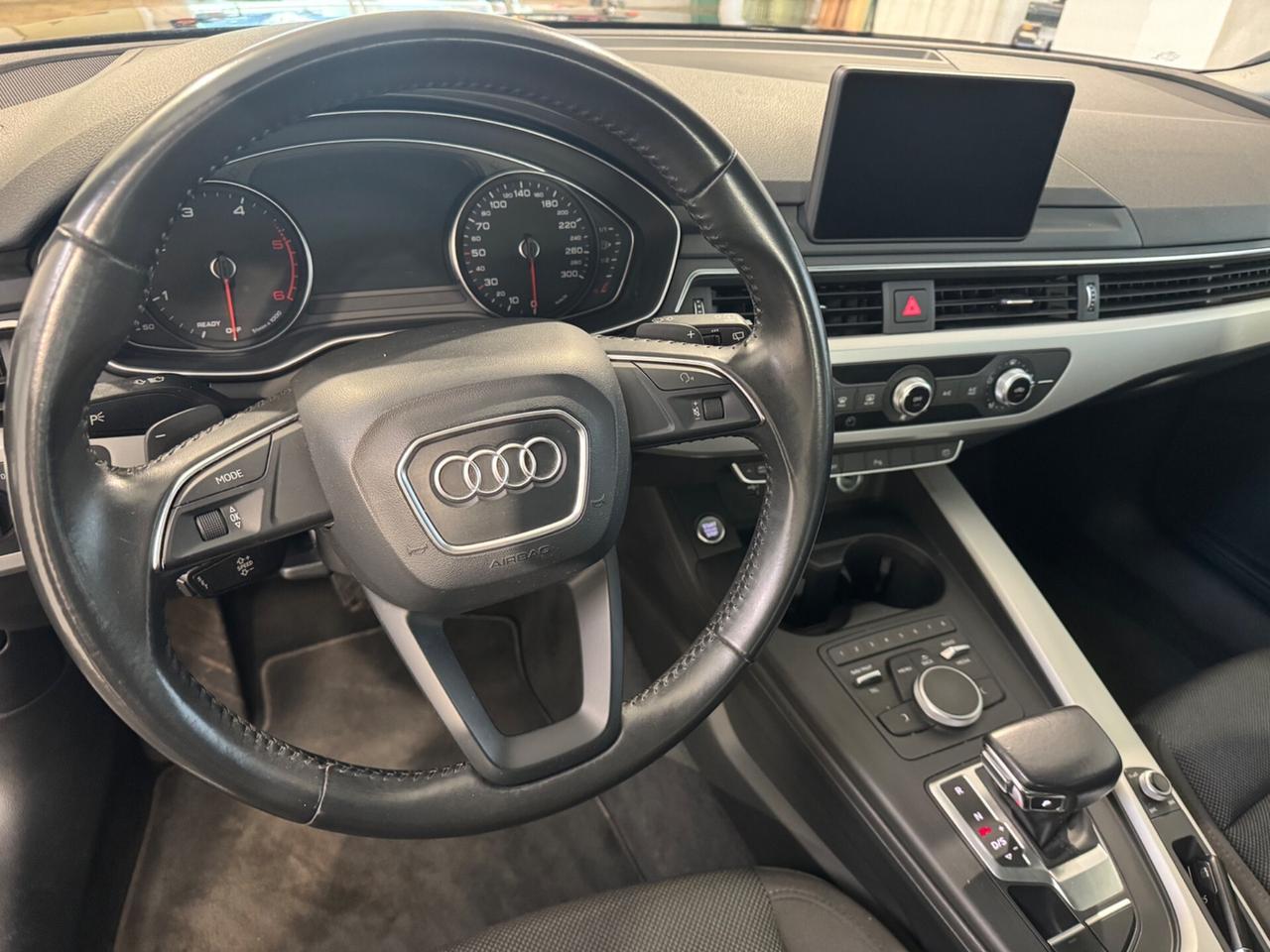 Audi A4 2.0 TDI 150 CV ultra S tronic Sport