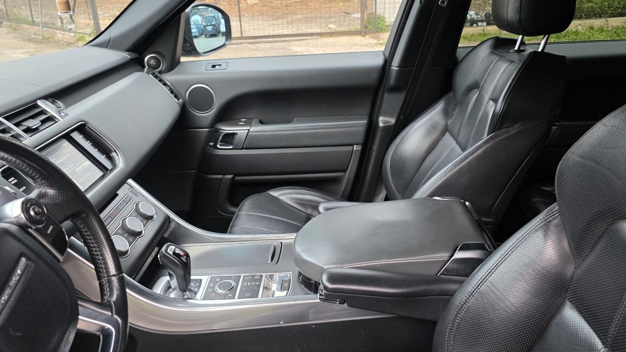 Land Rover Range Sport 3.0 TDV6 HSE Dynamic