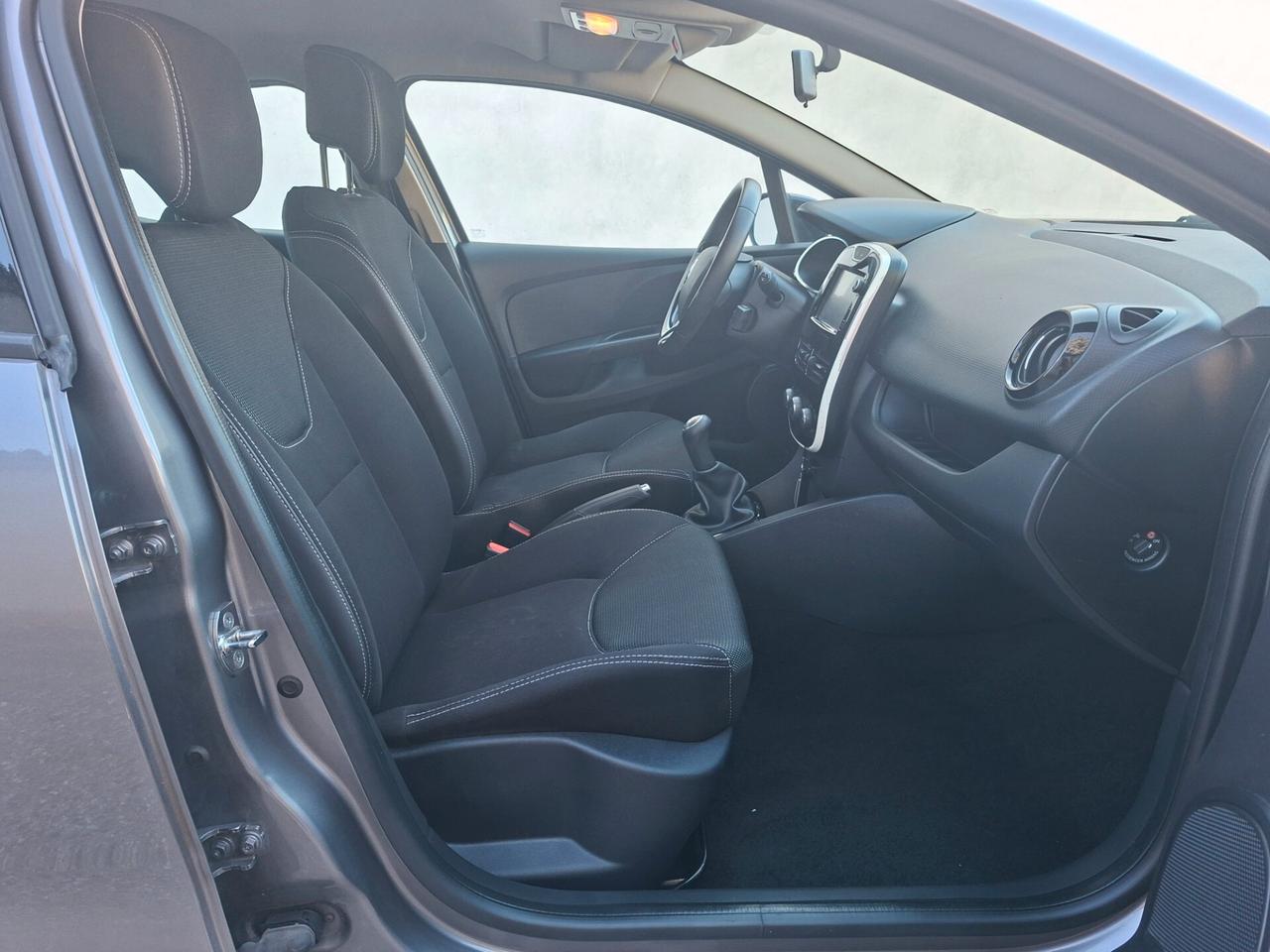 Renault Clio 1.2 Duel *NEOPATENTATI*