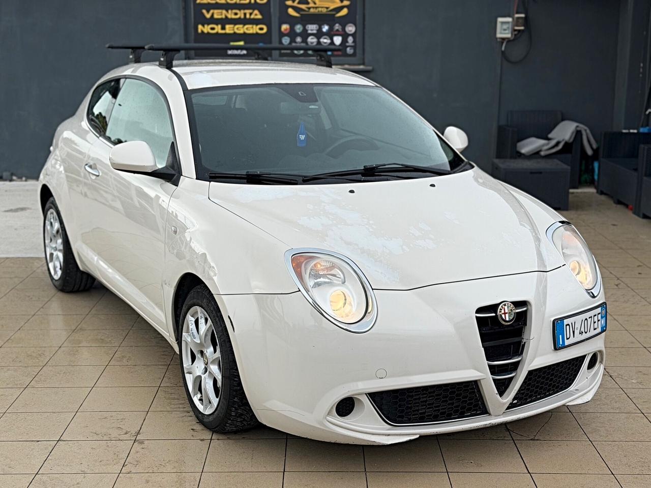 Alfa Romeo MiTo 1.4 T 155 CV Distinctive Sport Pack!