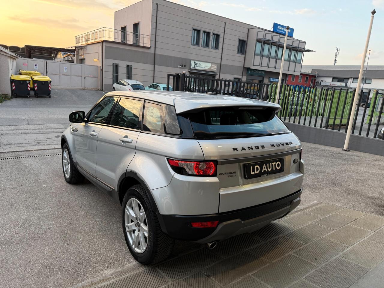 Land Rover Range Evoque 2.2 TD4 5p. Prestige