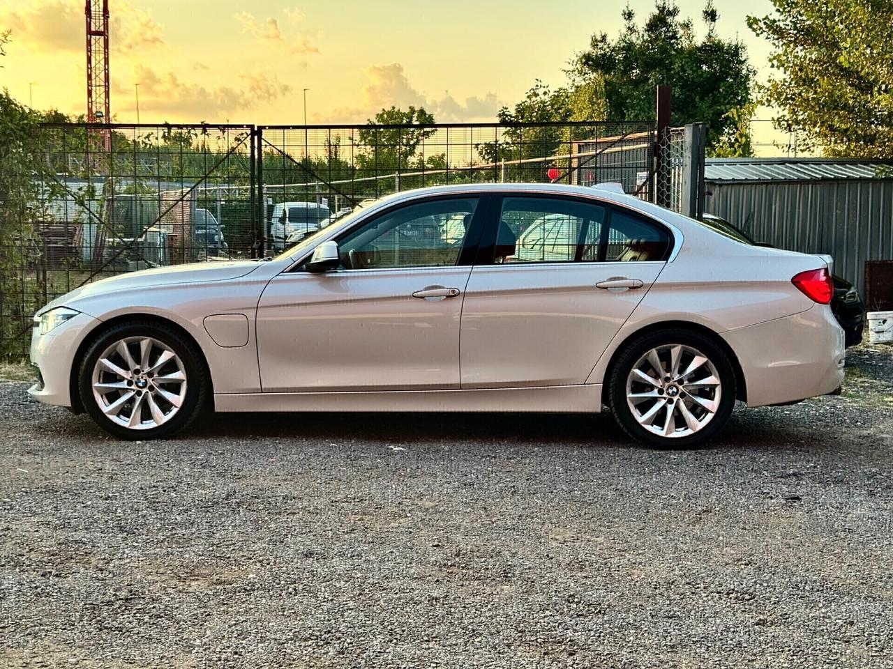 Bmw 330e iPerformance Msport 252cv Ibrida 2016 Full