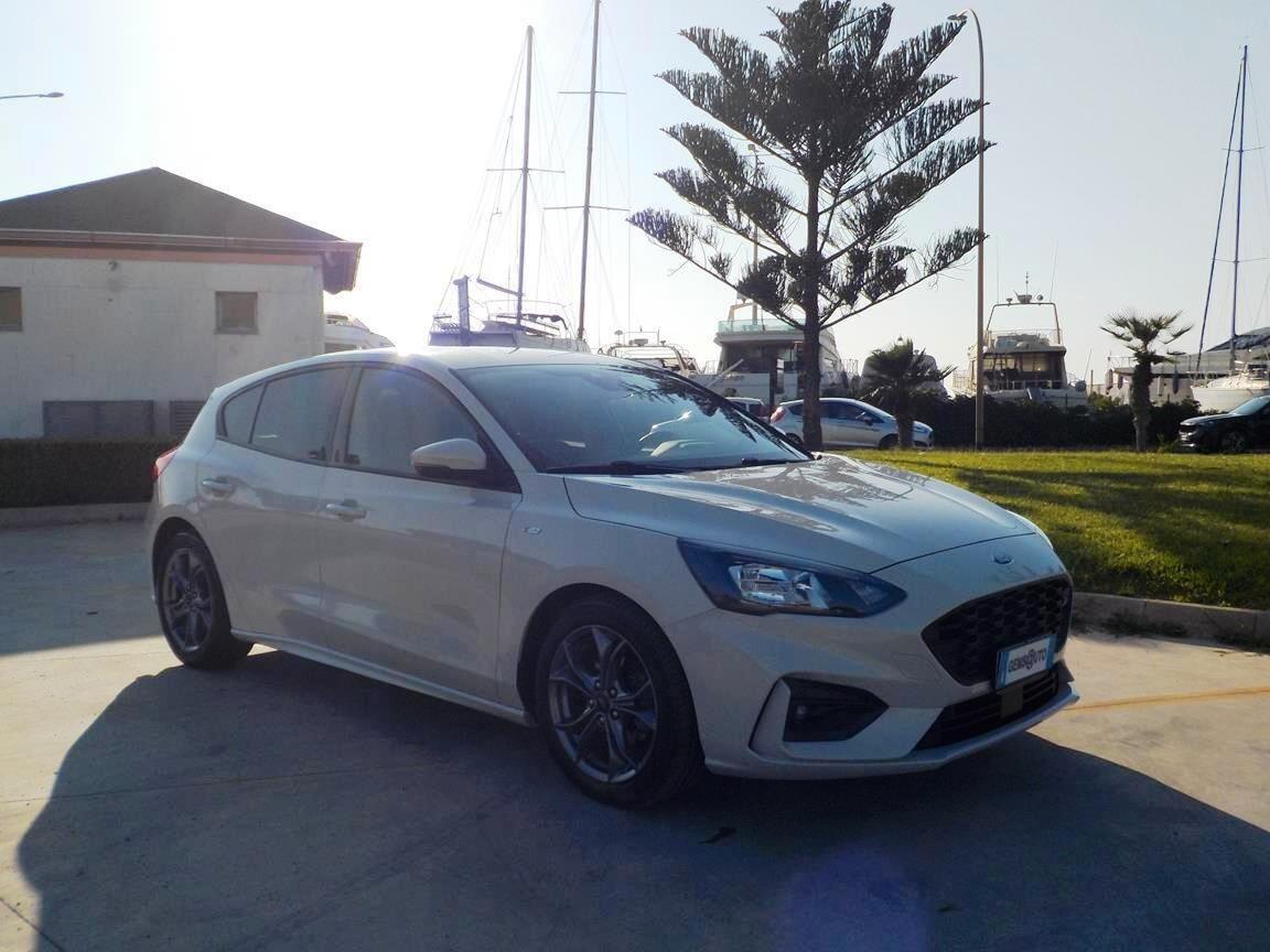 Ford Focus 1.0 EcoBoost Hybrid 125 CV 5p. ST-Line