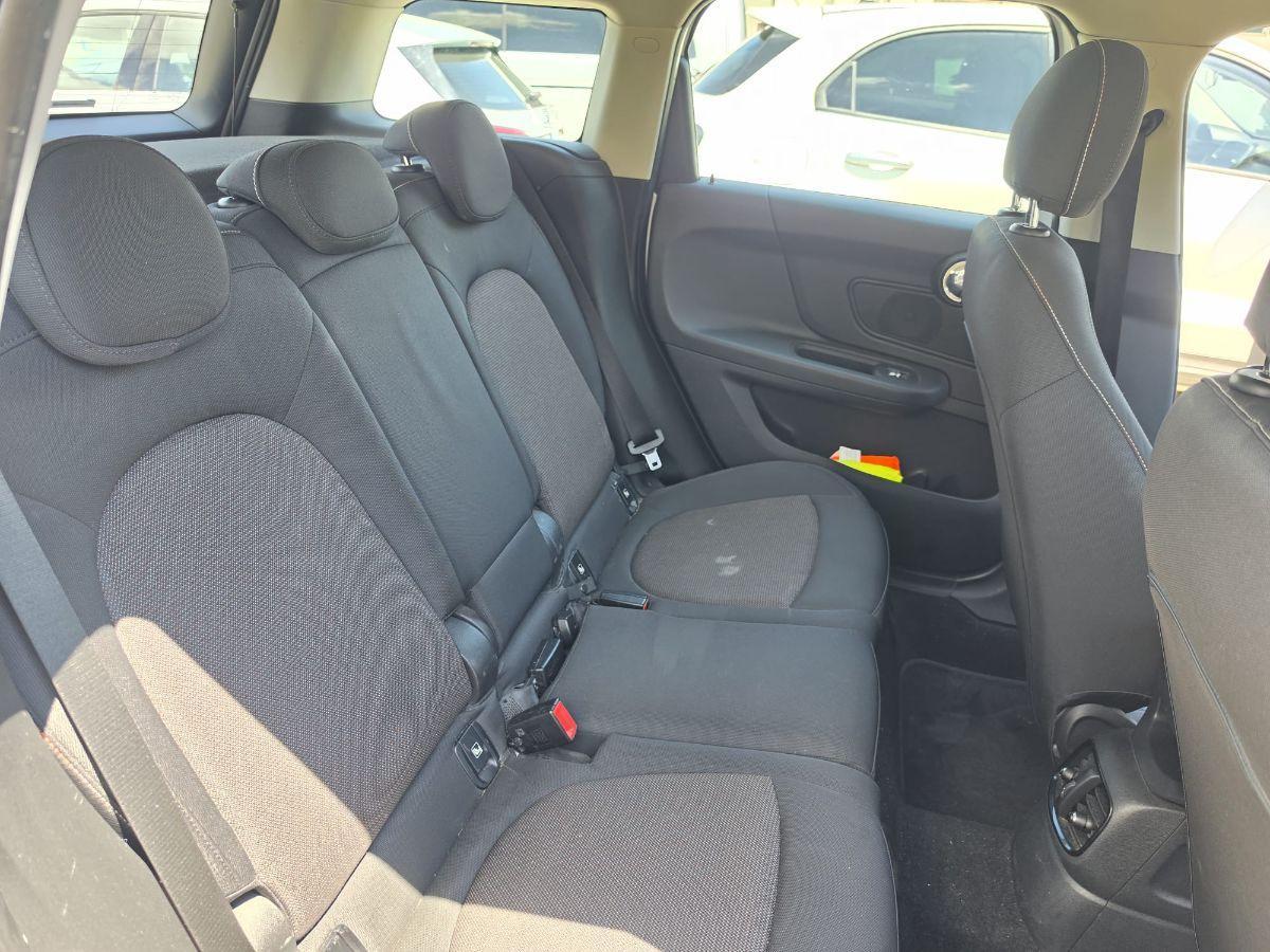 MINI - Countryman - Mini Cooper D Hype