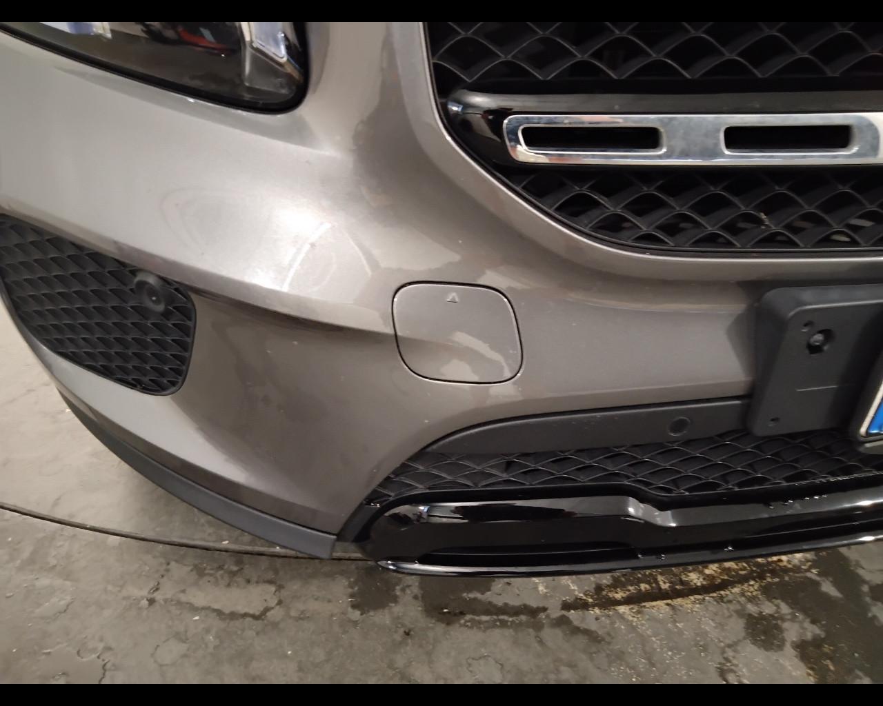 Mercedes-Benz GLB - X247 2019 - GLB 180 d Sport Plus auto